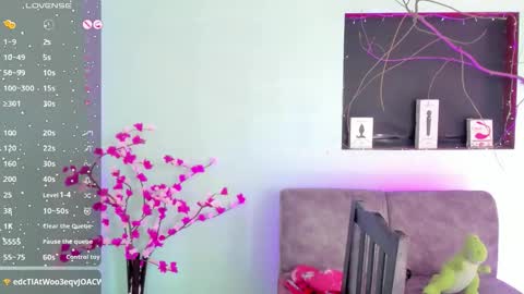 Snapshot of camila_harperr chatting on 11/12/25, 05:57 C A M I L A online show from 11/12/25, 05:57