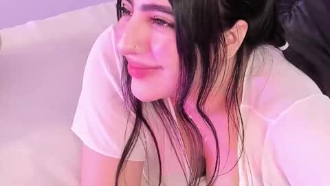 Snapshot of camila_matinez_ chatting on 02/24/26, 01:58 Camila online show from 02/24/26, 01:58