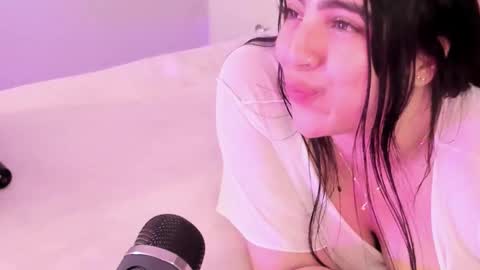 Snapshot of camila_matinez_ chatting on 03/27/26, 08:26 Camila online show from 03/27/26, 08:26