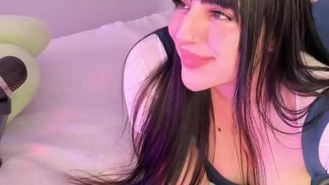 Snapshot of camila_matinez_ chatting on 06/08/26, 01:39 Camila online show from 06/08/26, 01:39