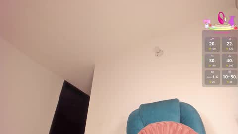 Snapshot of camila_shorty_ chatting on 03/05/26, 06:48 CamilaMendez--- online show from 03/05/26, 06:48