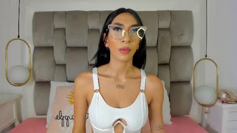 Snapshot of camila_sunsen chatting on 07/18/26, 07:39 camila sunsen online show from 07/18/26, 07:39