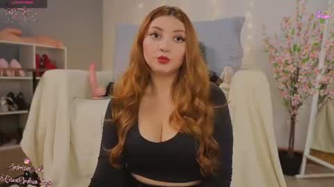     Pantyhose loving independent model online show from 07/07/26, 04:37