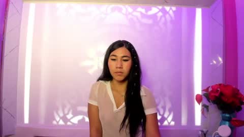 camila_velvet_ online show from 06/23/26, 12:03