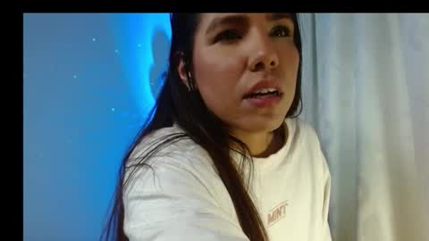 Camila velez online show from 09/17/25, 06:26