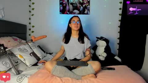 CAMILAA LEE  online show from 03/04/25, 01:12