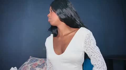 C A M I L A  online show from 09/22/25, 07:16