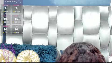 Snapshot of camilabenitezz chatting on 09/17/25, 10:33 camila benitez online show from 09/17/25, 10:33