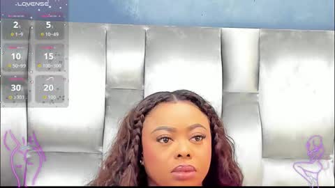 Snapshot of camilabenitezz chatting on 10/01/25, 10:32 camila benitez online show from 10/01/25, 10:32