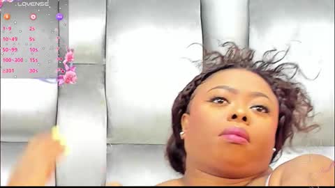 Snapshot of camilabenitezz chatting on 10/13/25, 11:16 camila benitez online show from 10/13/25, 11:16