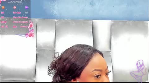 Snapshot of camilabenitezz chatting on 10/26/25, 04:02 camila benitez online show from 10/26/25, 04:02