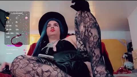 Snapshot of camilacarrington chatting on 09/22/25, 03:47 camila online show from 09/22/25, 03:47