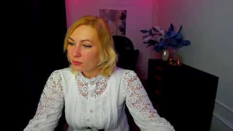 Snapshot of camilafatem chatting on 09/08/25, 07:35 camilafatem online show from 09/08/25, 07:35