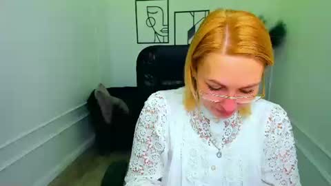 Snapshot of camilafatem chatting on 09/09/25, 07:57 camilafatem online show from 09/09/25, 07:57