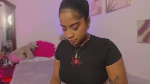 Camila Foox online show from 10/13/25, 06:41