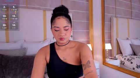 Camila Foox online show from 02/11/25, 11:43