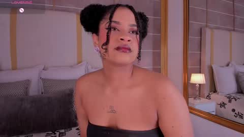 Camila Foox online show from 03/11/25, 11:23