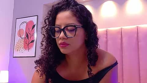 Snapshot of camilalevy chatting on 11/13/25, 12:37 Camila online show from 11/13/25, 12:37