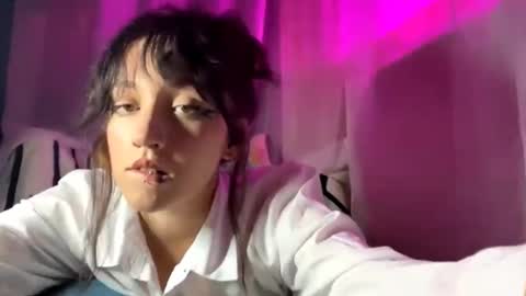 Snapshot of camilaligons chatting on 12/03/25, 03:54 Reily online show from 12/03/25, 03:54