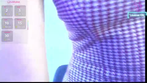 Snapshot of camilamonroee chatting on 09/29/25, 02:22 Camila Monroee  online show from 09/29/25, 02:22