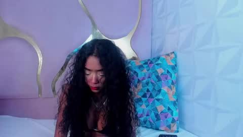 camilaqueenh online show from 10/21/25, 03:18