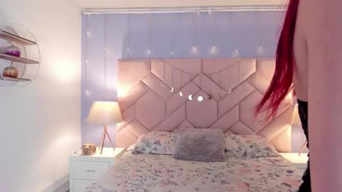 Camila  online show from 09/13/25, 04:29