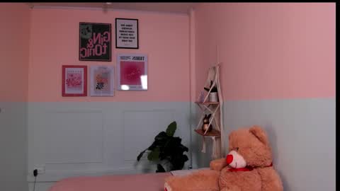 Camila  online show from 11/10/25, 12:26