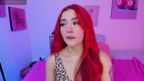 Snapshot of camilarivers chatting on 03/26/26, 05:02 Camila online show from 03/26/26, 05:02