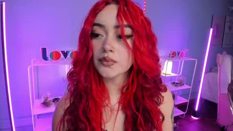 Snapshot of camilarivers chatting on 04/18/26, 07:58 Camila online show from 04/18/26, 07:58