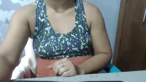 Snapshot of camilasex468 chatting on 11/10/25, 08:08 camilasex468 online show from 11/10/25, 08:08