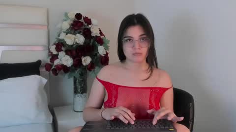 Camila online show from 12/21/24, 08:00
