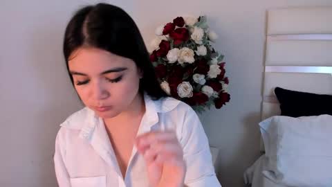 Camila online show from 01/18/25, 11:11