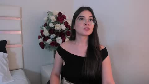 Camila online show from 01/23/25, 12:04