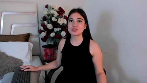Camila online show from 03/03/25, 11:14
