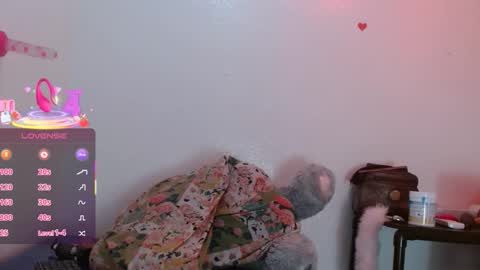 Snapshot of camilavagina24 chatting on 01/17/26, 01:38 Camila online show from 01/17/26, 01:38