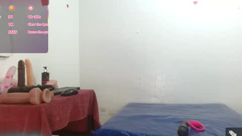 Snapshot of camilavagina24 chatting on 02/07/26, 07:28 Camila online show from 02/07/26, 07:28