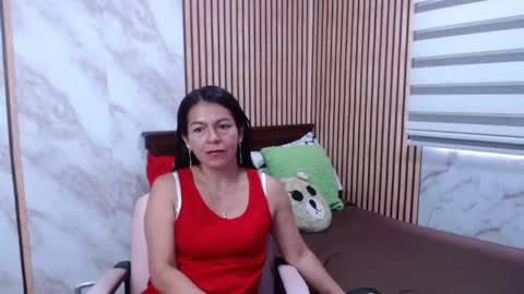 Camila Vargas online show from 09/09/25, 02:38