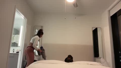 camiliakxoxo online show from 10/04/25, 12:19