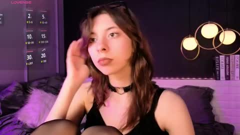 Snapshot of camilla_evers chatting on 05/31/26, 01:40 Camilla online show from 05/31/26, 01:40