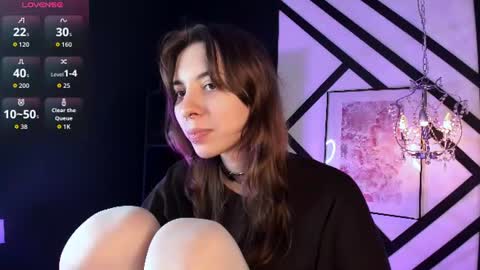Camilla online show from 06/27/26, 12:22