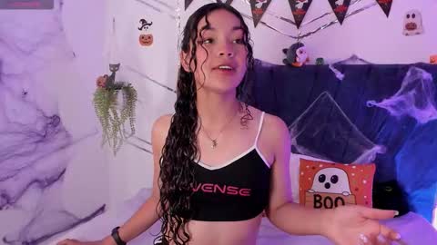 camilla_miller01 online show from 10/24/25, 04:25