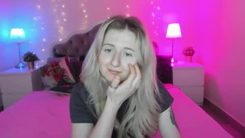 Snapshot of camilladreamer chatting on 01/13/26, 06:13 camilladreamer online show from 01/13/26, 06:13