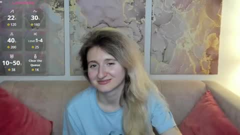 Snapshot of camilladreamer chatting on 05/11/26, 04:04 camilladreamer online show from 05/11/26, 04:04