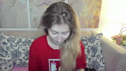 Snapshot of camilladreamer chatting on 05/20/26, 10:54 camilladreamer online show from 05/20/26, 10:54