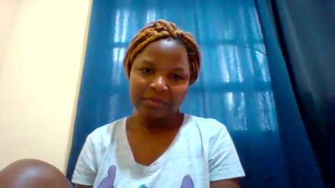 Snapshot of camillah_sweet chatting on 02/23/26, 08:55 camillah_sweet online show from 02/23/26, 08:55