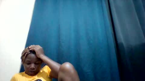 Snapshot of camillah_sweet chatting on 03/04/26, 06:58 camillah_sweet online show from 03/04/26, 06:58