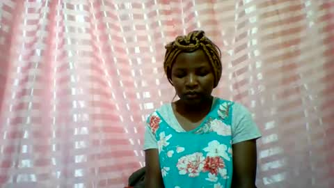 Snapshot of camillah_sweet chatting on 03/07/26, 05:59 camillah_sweet online show from 03/07/26, 05:59