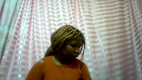 Snapshot of camillah_sweet chatting on 03/08/26, 04:44 camillah_sweet online show from 03/08/26, 04:44