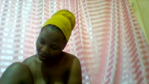 Snapshot of camillah_sweet chatting on 04/07/26, 06:25 camillah_sweet online show from 04/07/26, 06:25