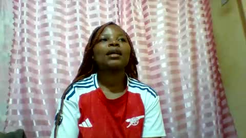 Snapshot of camillah_sweet chatting on 04/25/26, 06:49 camillah_sweet online show from 04/25/26, 06:49